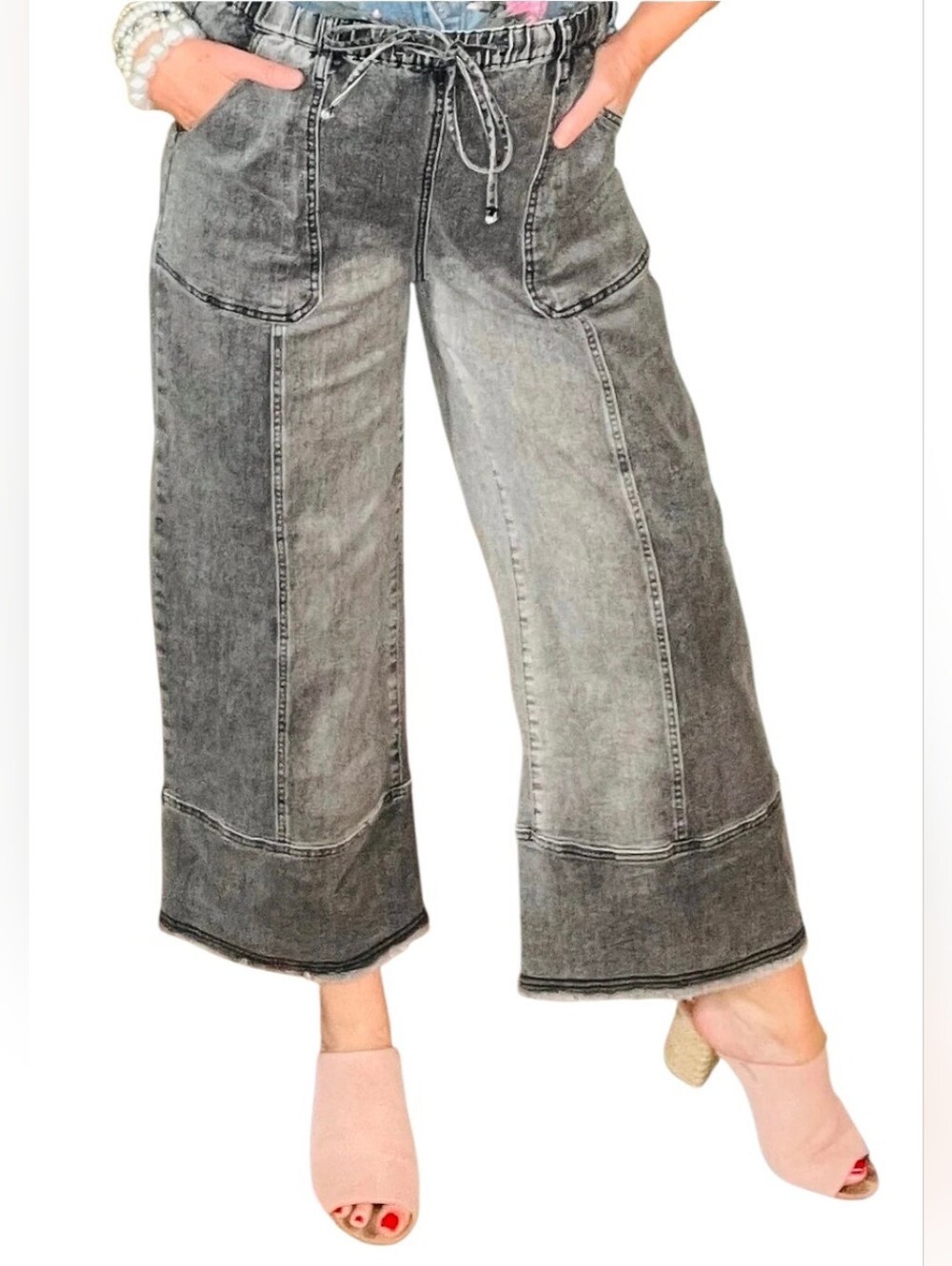 Wide Leg Gray Women's Jeans with Drawstring Seam Detail Raw Hem Wide Size 10